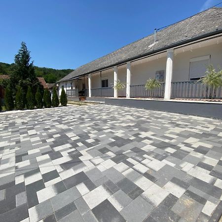 Bnck Wellness Residence Sátoraljaújhely Εξωτερικό φωτογραφία