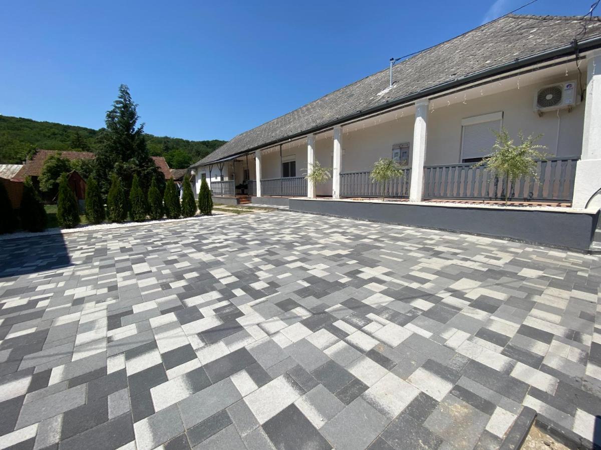 Bnck Wellness Residence Sátoraljaújhely Εξωτερικό φωτογραφία
